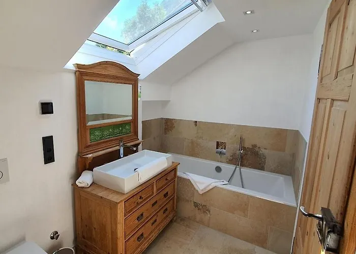 In With Swimming Pool Vakantiehuis